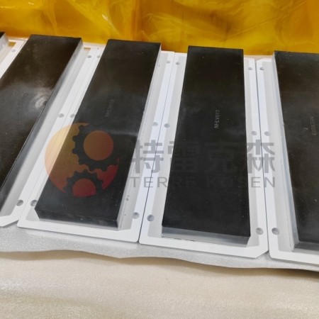 Terex Parts 15301850 BODY PAD 130MM WIDE FOR TR100